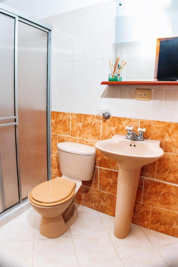 Hotel Luxor Cucuta Bagian luar foto